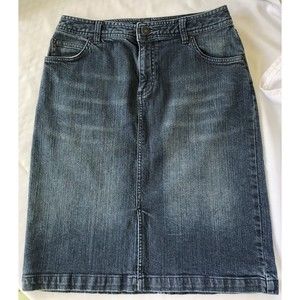 St. Johns Bay Jean Skirt Denim Stretch Blue Size 8 with split front